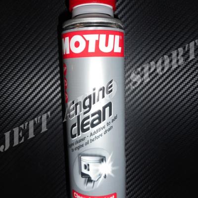 Nettoyant avant vidange Motul Engine Clean